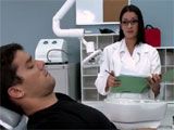 Un polvo con la doctora en la clinica dental